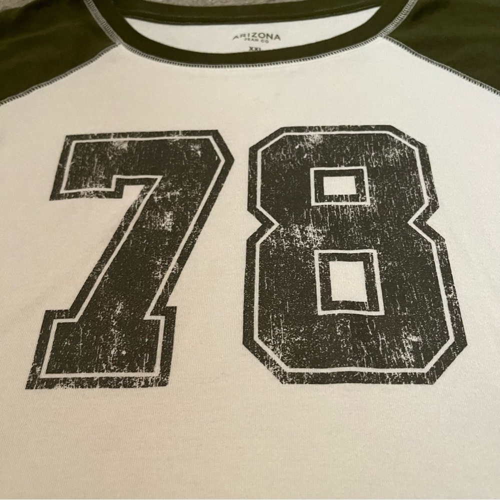 ARIZONA Women’s Green Varsity Crop Top Sporty T-Shirt - Picture 6 of 8